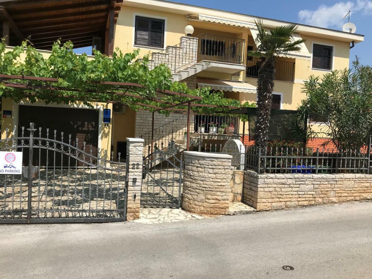Apartment Villa-Bukvic 普耶斯察纳乌瓦拉 外观 照片
